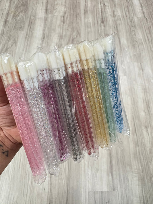 LIP WAND APPLICATORS